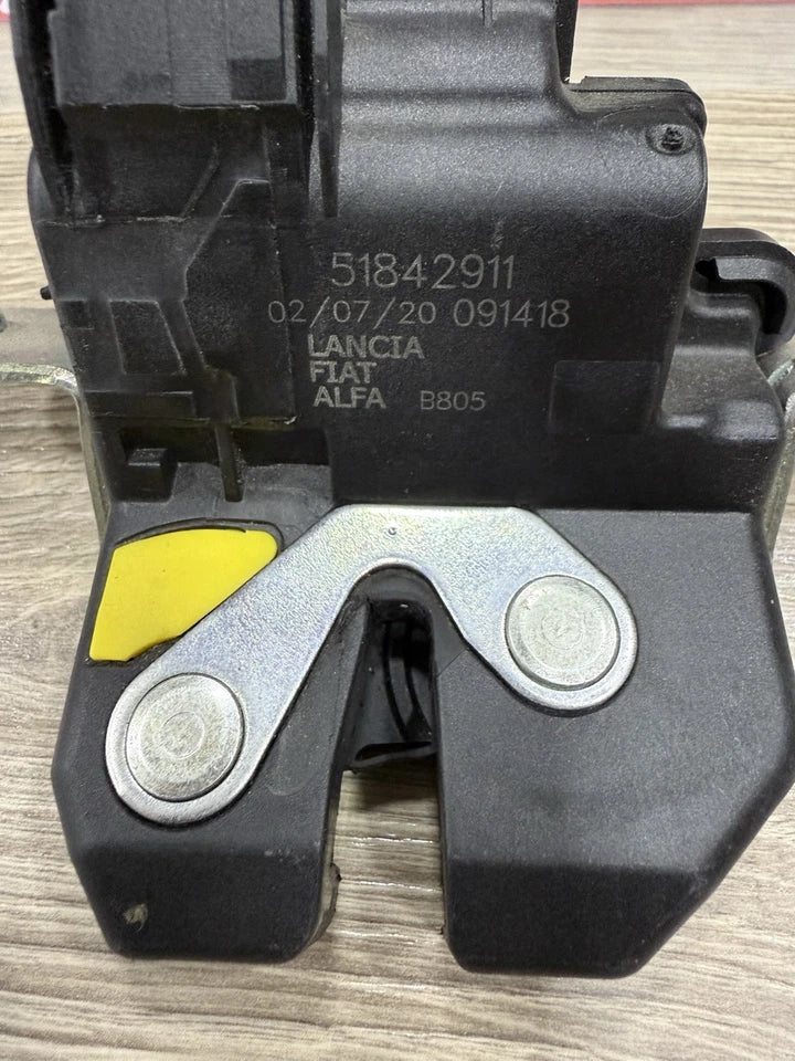 Serratura Elettrica Portellone Posteriore E Ricambi FIAT Panda Dal 2012