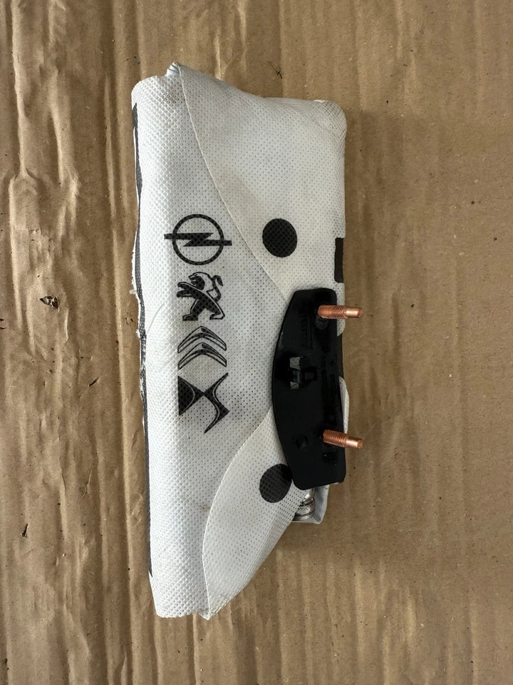 Carica Airbag Sedile Lato Sinistro E Ricambi Per Peugeot 2008 Seconda Serie