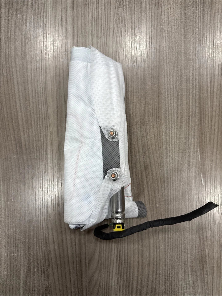 Carica Airbag Sedile Lato Destro E Ricambi Per Ford Puma