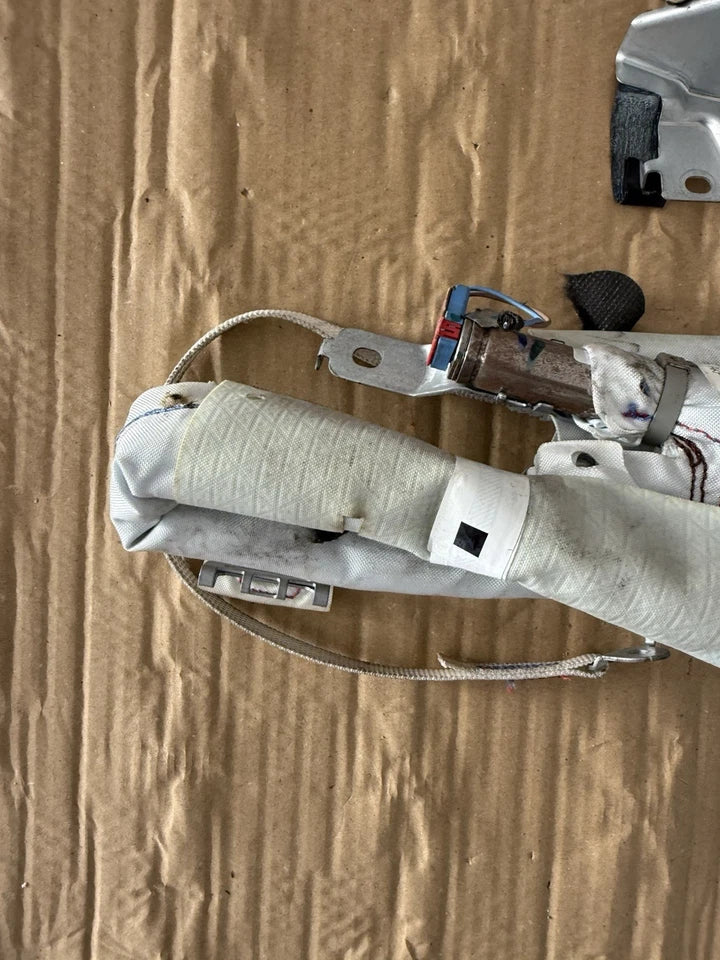 Carica Airbag Tendina Cielo Lato Sinistro E Ricambi Per Nissan Qashqai J11