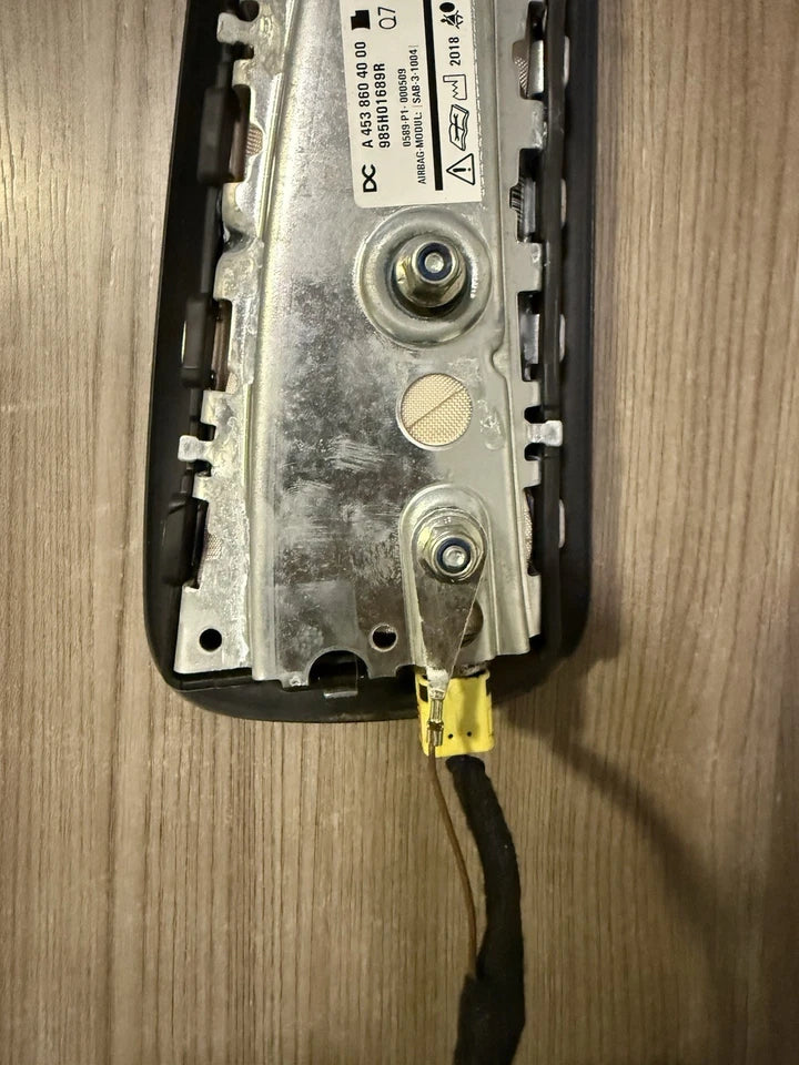 Carica Airbag Sedile Lato Destro Ricambi Per Renault Twingo III Serie