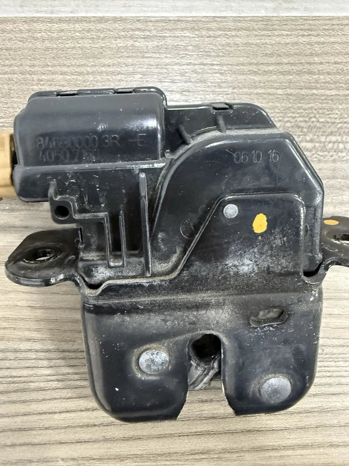 Serratura Elettrica Portellone Posteriore Per Renault Zoe E Clio IV