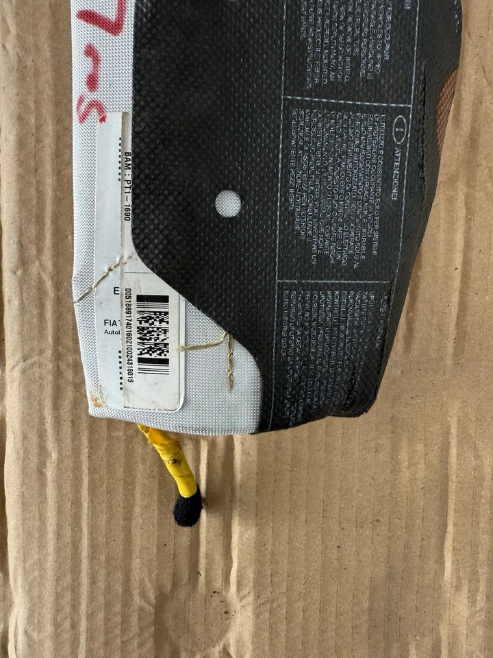 Carica Airbag Sedile Lato Destro E Ricambi Per Fiat 500 L